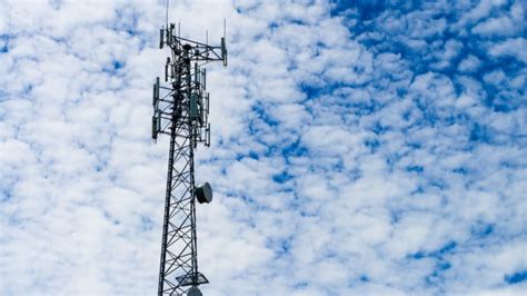 Canada’s telecom sector awaiting key regulatory decisions after transformative year